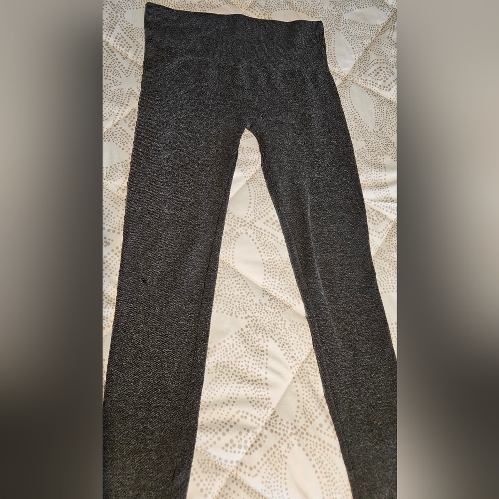 Gray High-Waisted Leggings